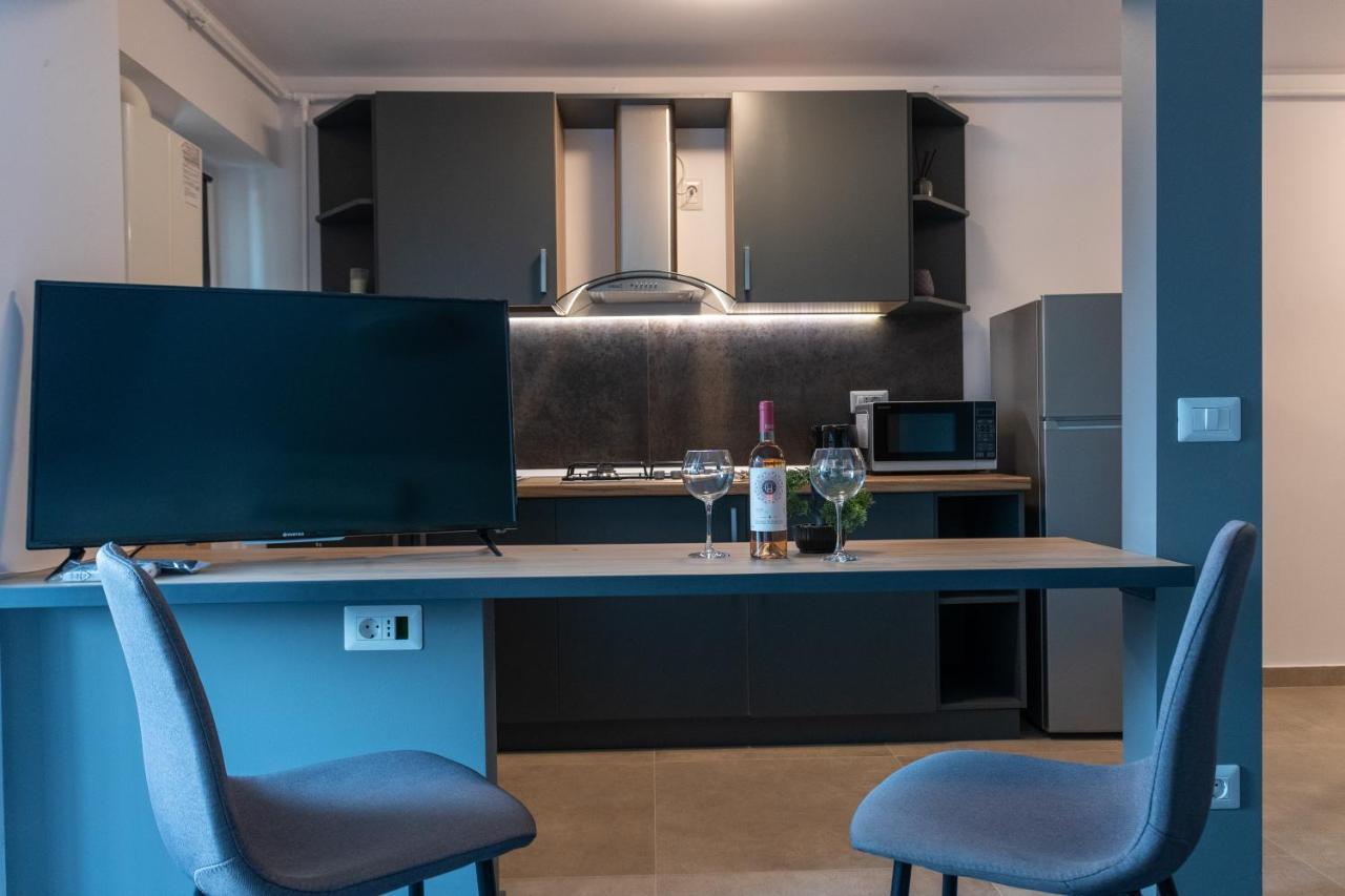 Corso Apartments B&B Focşani Exteriör bild